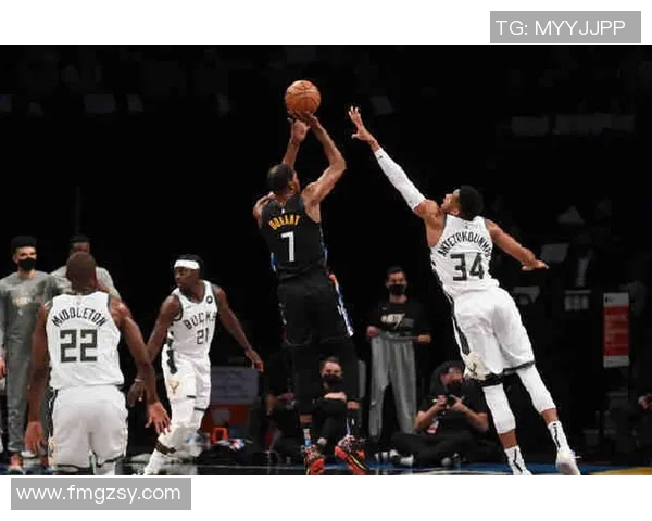 杜兰特领衔篮网对决雄鹿争夺东部季后赛席位的关键战役