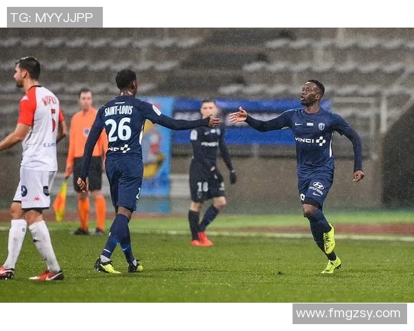 塞内加尔与苏丹激战正酣比分悬念引发球迷热议